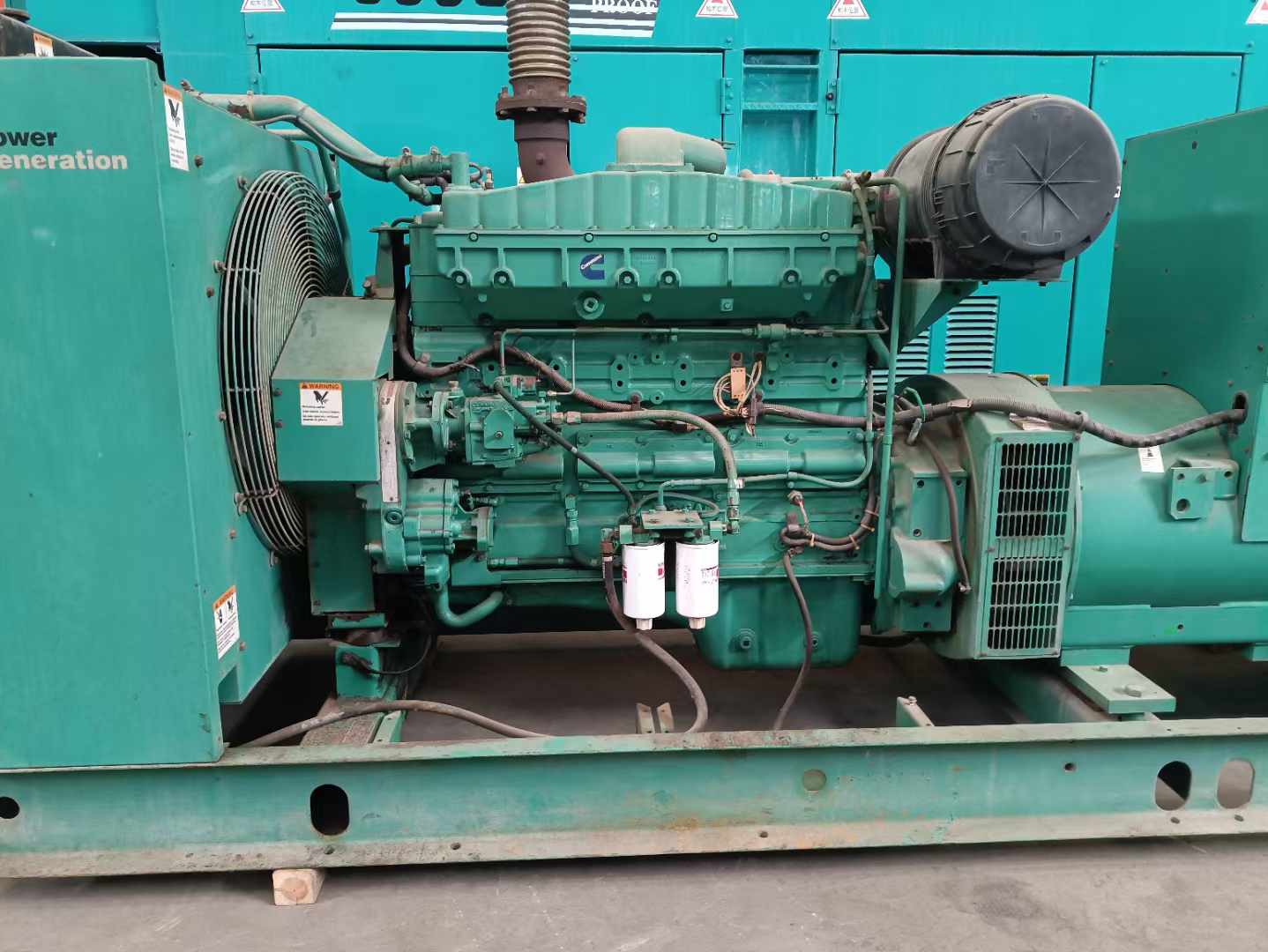 中方过载会对 600kW 柴油发电机组造成哪些损害?
